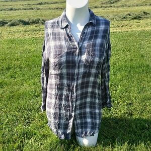 Blue Flannel Button Down Shirt Top womens size M medium med Long Sleeves Viscose